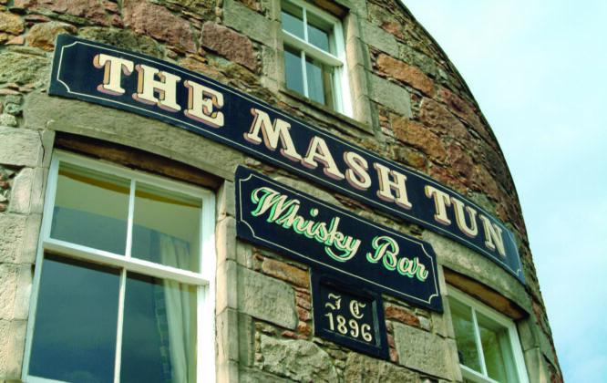 Picture of The Mast Tun bar in Aberlour