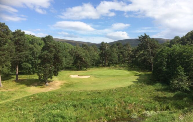 Ballindalloch Golf