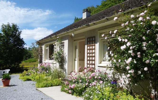 Mansefield Cottage External