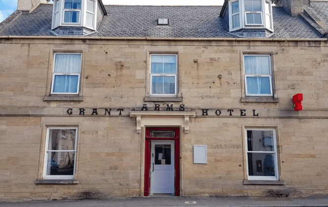 Grant Arms Hotel in Fochabers