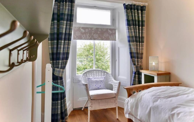 picture of a a bedroom window
