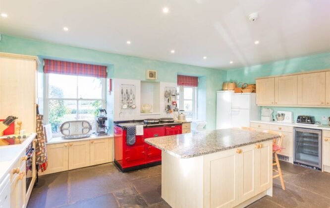 Picture of kitchen at Dipple House