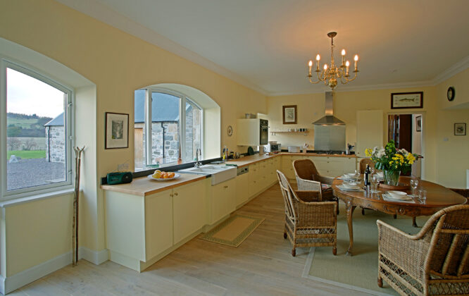 Picture of Weiroch Lodge kitchen