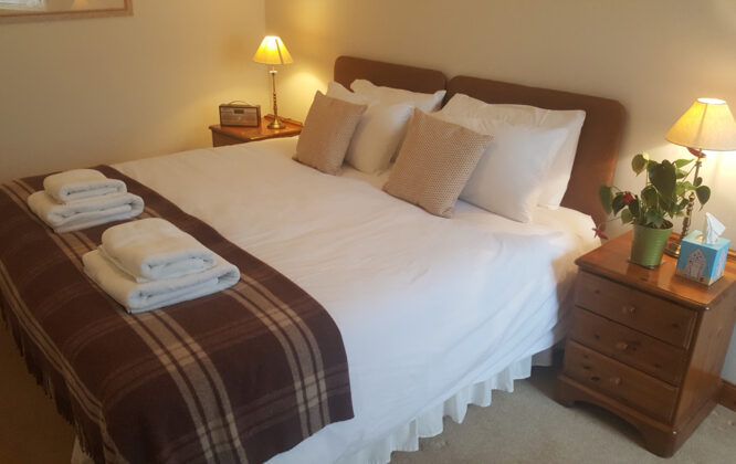 Double room at Carden Holiday Cottage